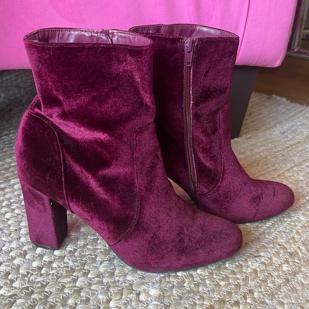 Steve Madden Pink Velvet Ankle Boots